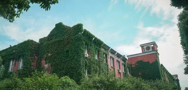 三江学院 - 最美大学