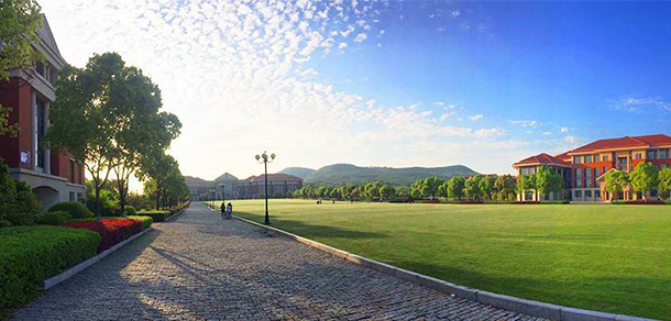 南京传媒学院 - 最美大学