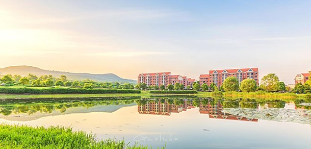 南京传媒学院 - 最美大学