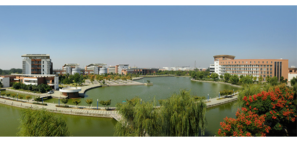 宿迁学院 - 最美大学