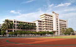 文化标识：校名题写 / 校徽设计