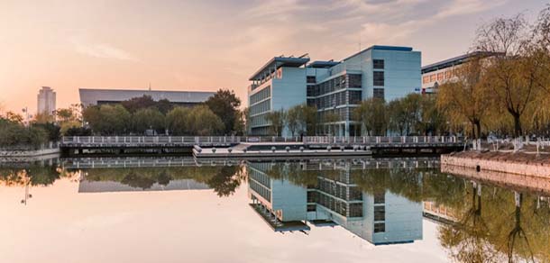 扬州职业技术大学