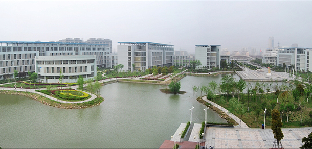 扬州市职业大学 - 最美大学