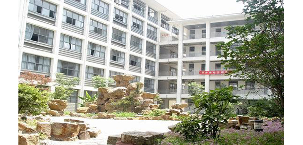 扬州环境资源职业技术学院 - 最美大学