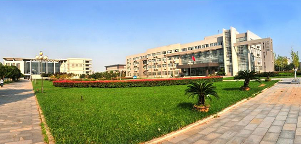 徐州工业职业技术学院 - 最美大学