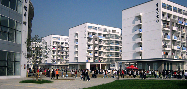 江苏信息职业技术学院 - 最美大学