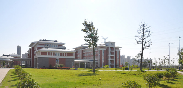 滁州职业技术学院 - 最美大学