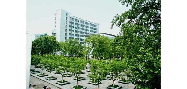 赣东学院 - 最美院校