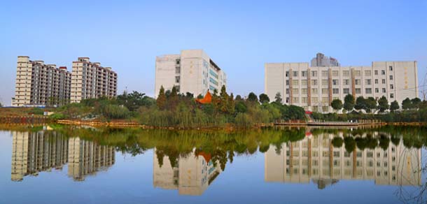 抚州医药学院 - 最美院校