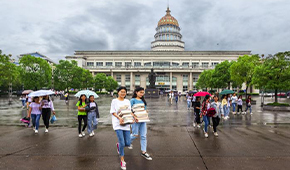 江西外语外贸职业学院 - 最美印记