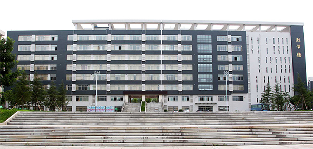 山东体育学院 - 最美大学