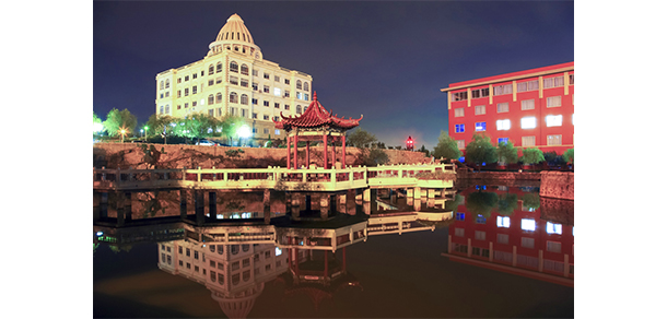 青岛滨海学院 - 最美大学