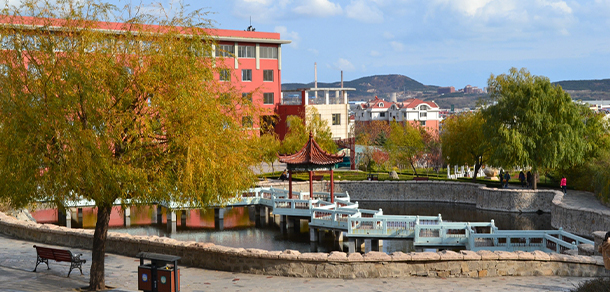 青岛滨海学院 - 最美大学