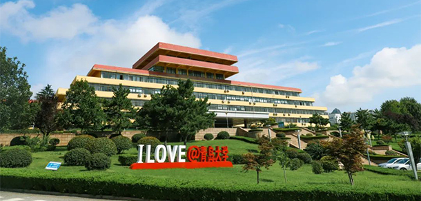 青岛大学 - 最美大学