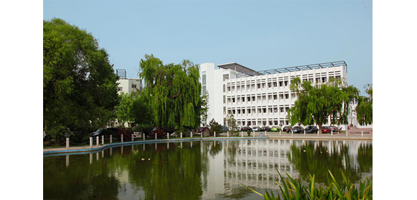 潍坊科技学院 - 最美大学