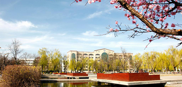 潍坊科技学院 - 最美大学