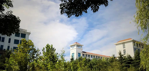 山东外国语职业技术大学 - 最美大学