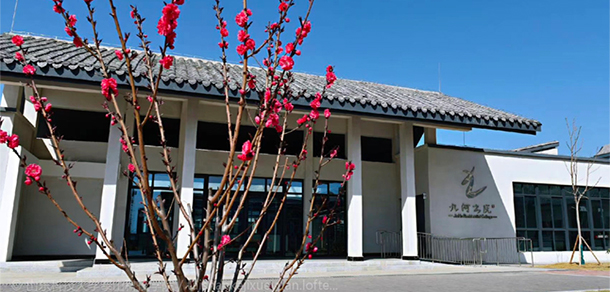 泰山科技学院 - 最美大学