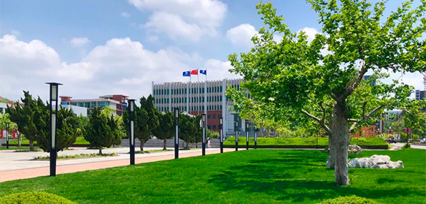 烟台科技学院 - 最美大学