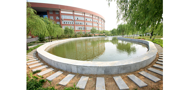 齐鲁师范学院 - 最美大学