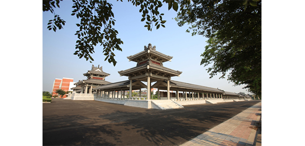 齐鲁师范学院 - 最美大学