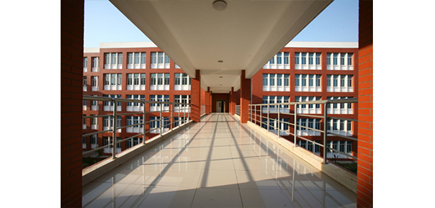 齐鲁师范学院 - 最美大学