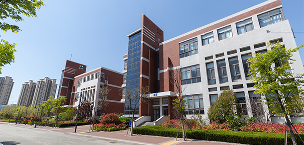 山东外贸职业学院 - 最美大学