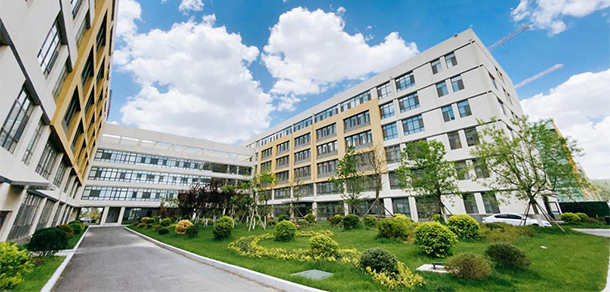 日照航海工程职业学院 - 最美大学