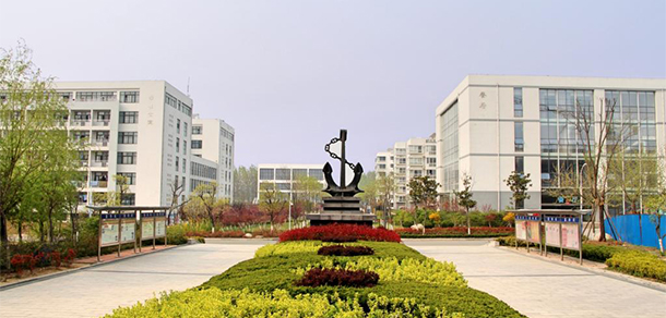 日照航海工程职业学院 - 最美大学