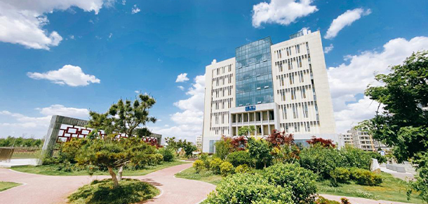 日照航海工程职业学院 - 最美大学