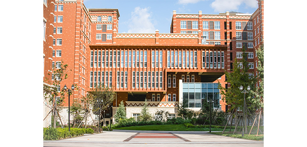 青岛航空科技职业学院 - 最美大学