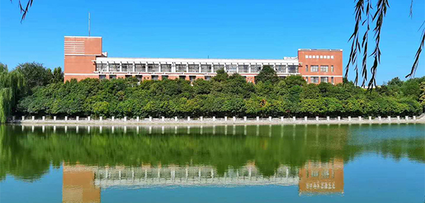河南理工大学 - 最美院校
