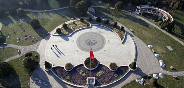 安阳工学院 - 最美大学