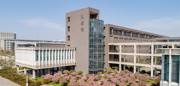 河南财政金融学院 - 最美院校