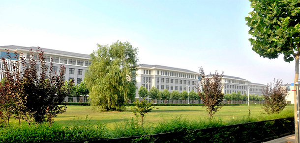 郑州财经学院 - 最美大学