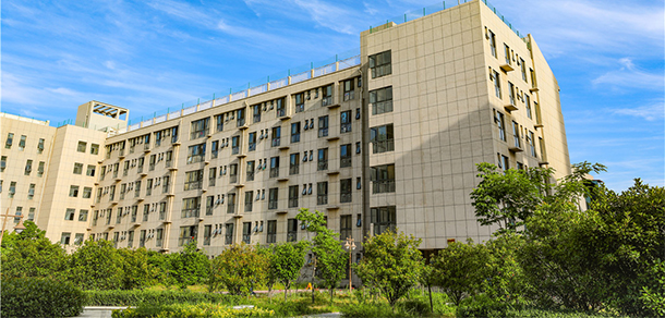 河南开封科技传媒学院 - 最美大学