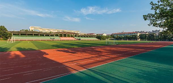 郑州经贸学院 - 最美大学