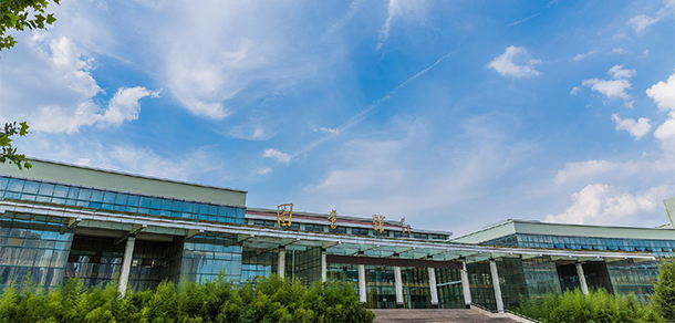 郑州经贸学院 - 最美大学