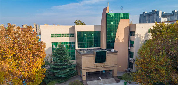 郑州财税金融职业学院 - 最美大学