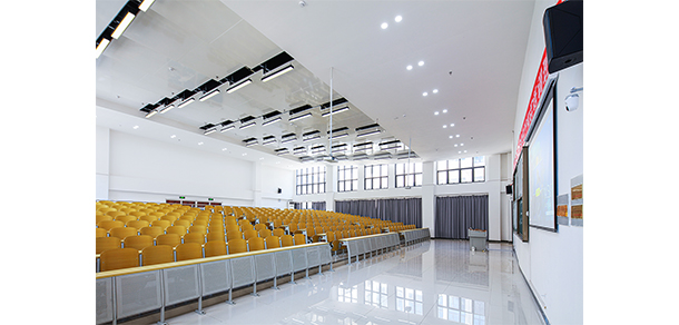 林州建筑职业技术学院 - 最美大学