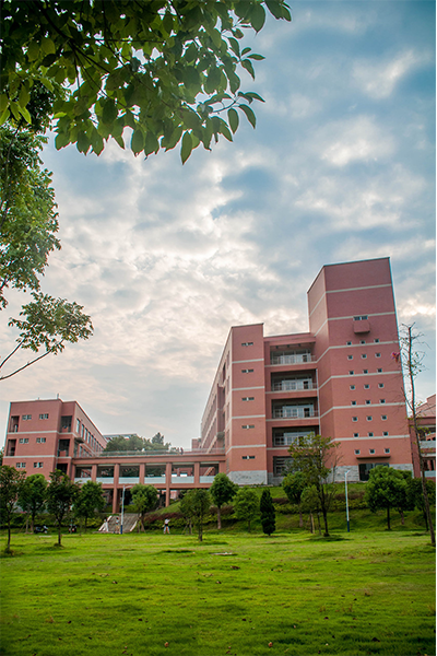 湘潭大学