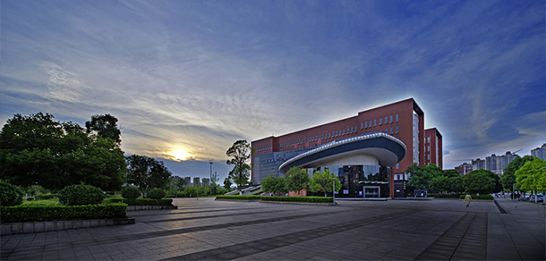 湖南工业大学 - 最美院校