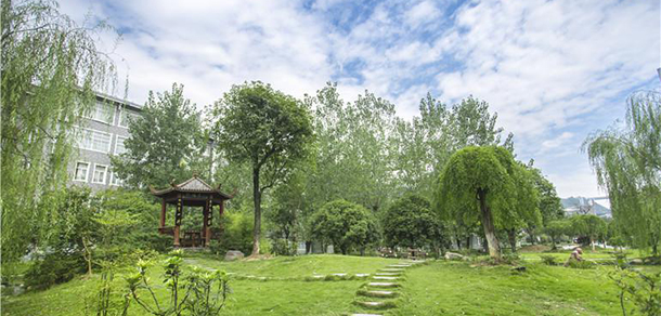 张家界学院 - 最美大学