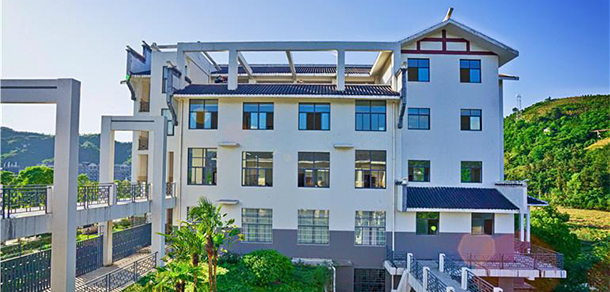 张家界学院 - 最美大学