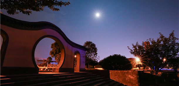 张家界学院 - 最美大学