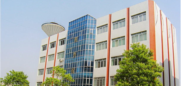长沙航空职业技术学院 - 最美大学