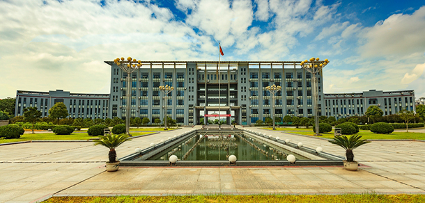 湖北大学 - 最美大学