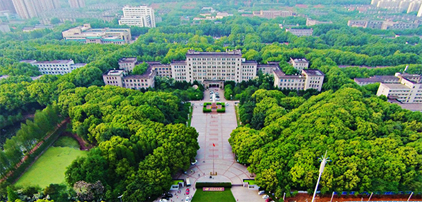 华中科技大学 - 最美大学