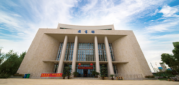 长江职业学院 - 最美大学