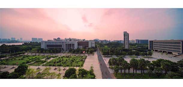广州大学 - 最美院校